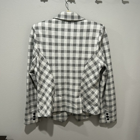 Women's Checkered Jacket - Picture 3 of 4